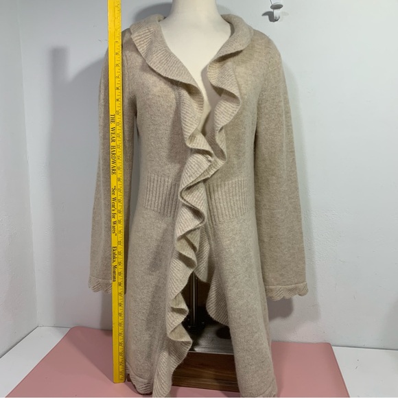 Cynthia Rowley Lambswool Blend Ruffled Cardigan sweater Duster cream Tan Large - Picture 8 of 8